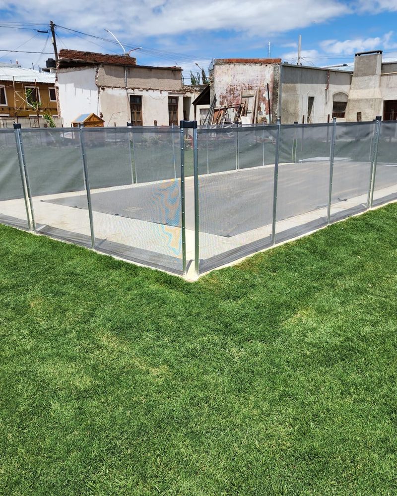 Pileta con cerco de seguridad instalado por Linde, foto 6