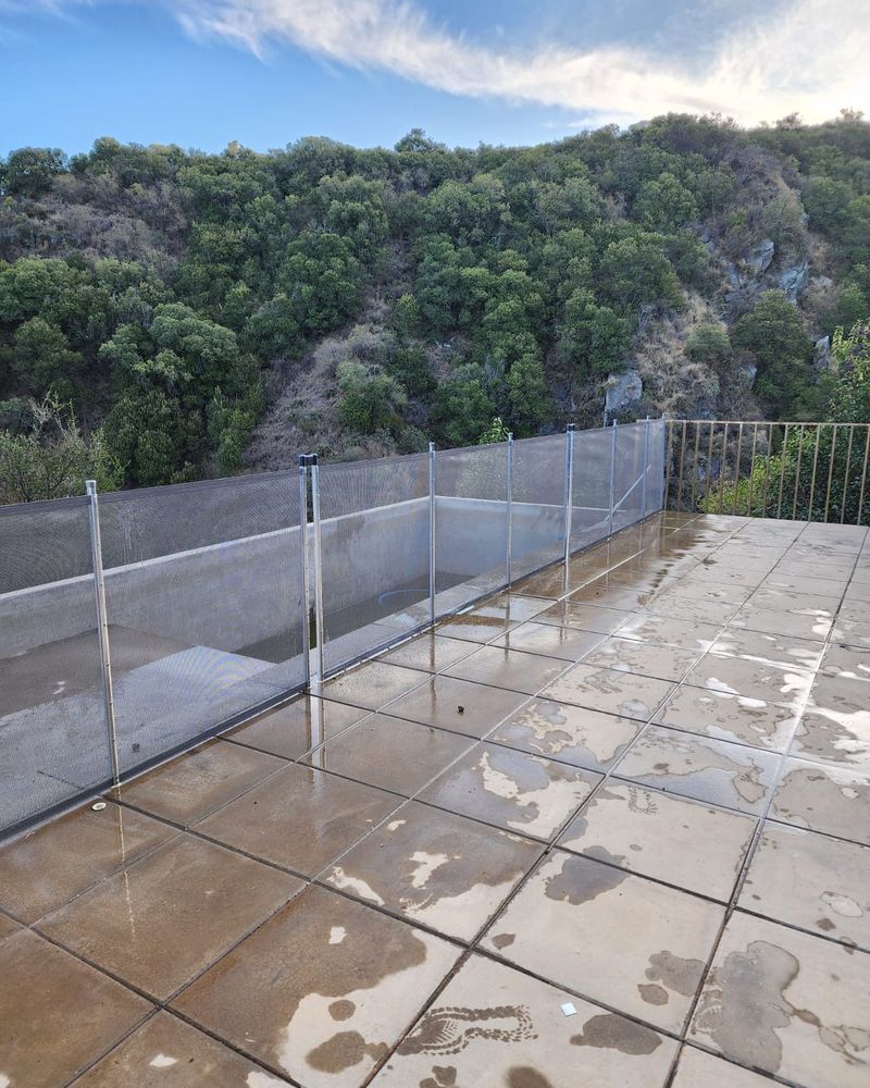Pileta con cerco de seguridad instalado por Linde, foto 10